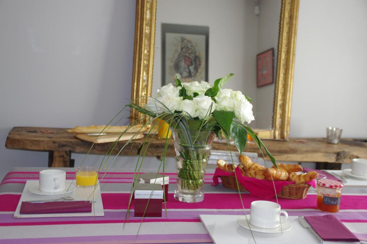 Madeleine Et Cie Bed and Breakfast Angers Exteriör bild